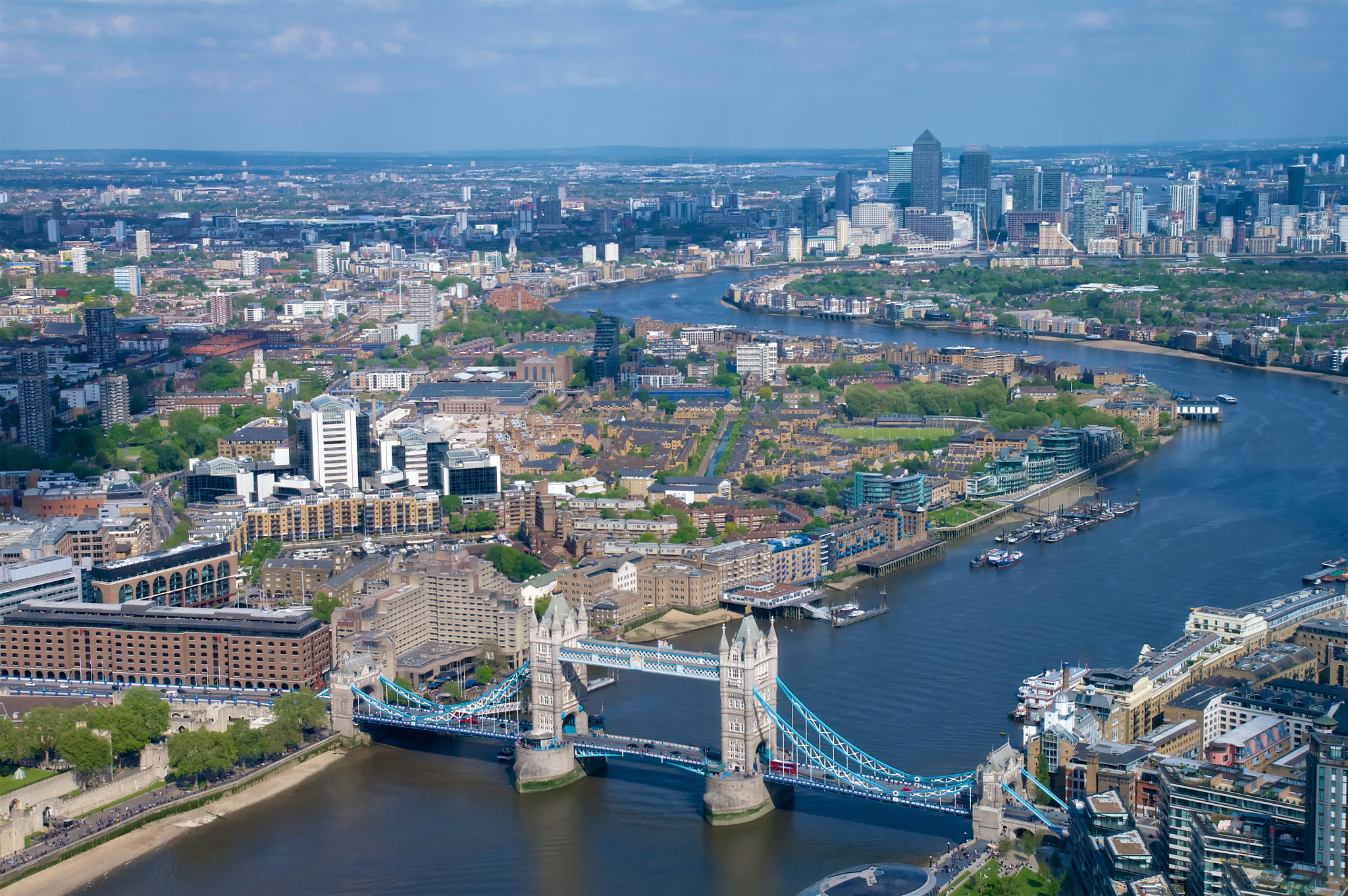 Pentax K-7 sample photo. London bridge from the shard photography