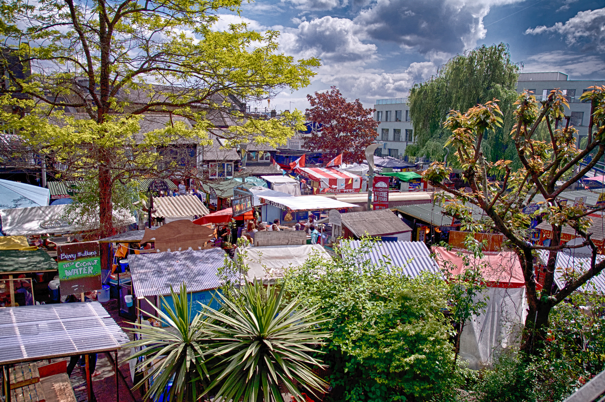 Pentax K-7 sample photo. Camden lock photography