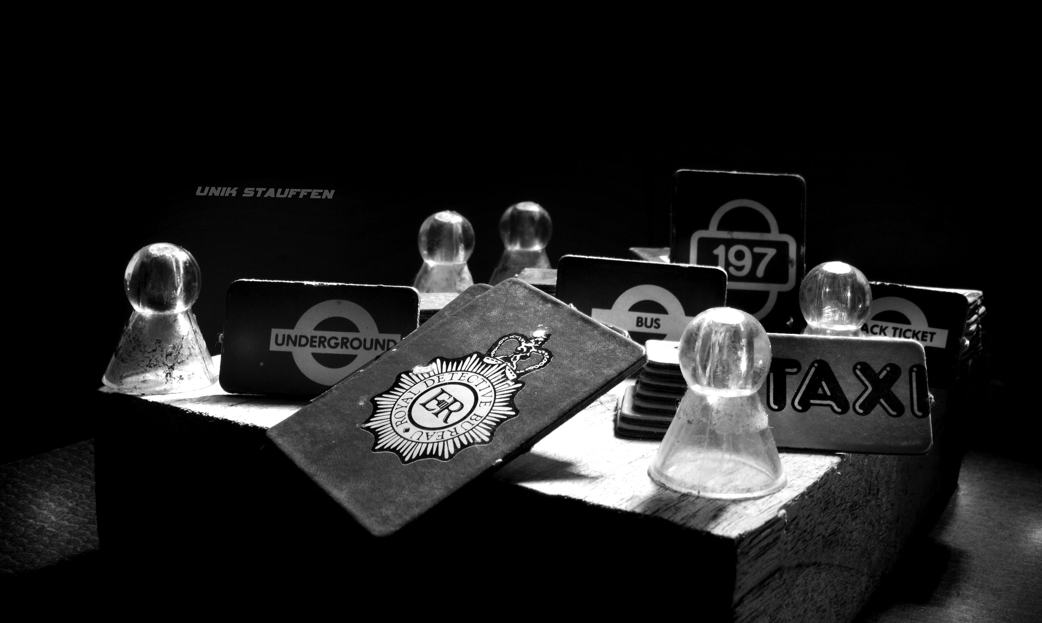 AF Zoom-Nikkor 24-50mm f/3.3-4.5 sample photo. Scotland yard photography
