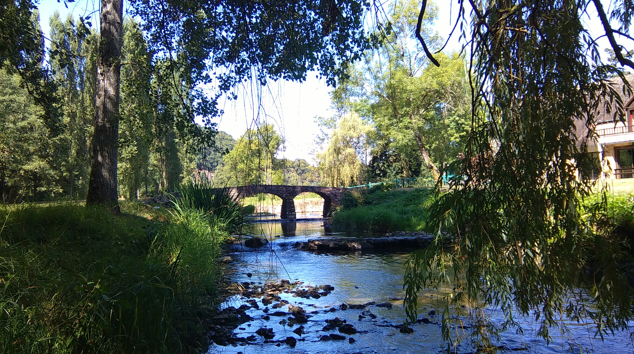 HTC DESIRE 620 sample photo. Bridge photography