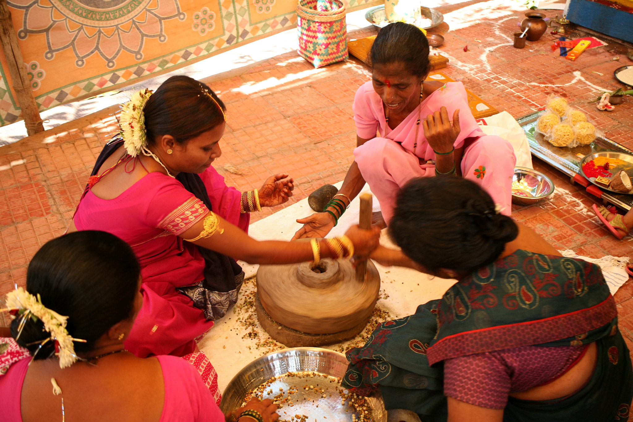 Canon EF 28-80mm f/3.5-5.6 sample photo. Grinding ritual photography