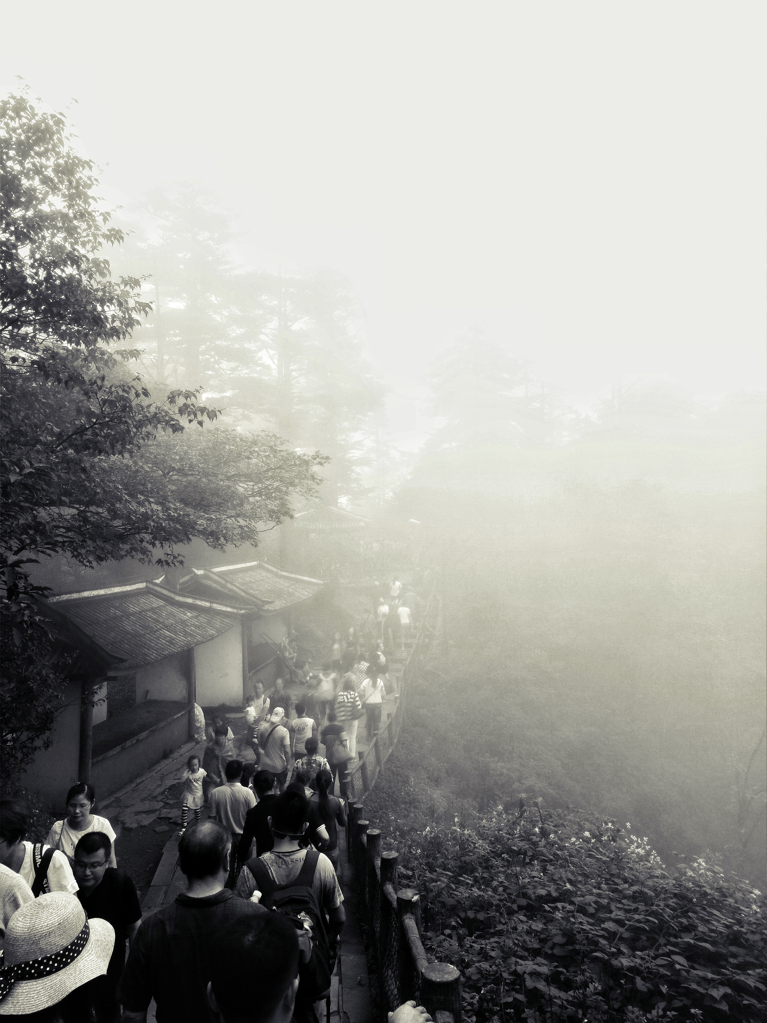 OPPO R7s sample photo. Mount emei photography