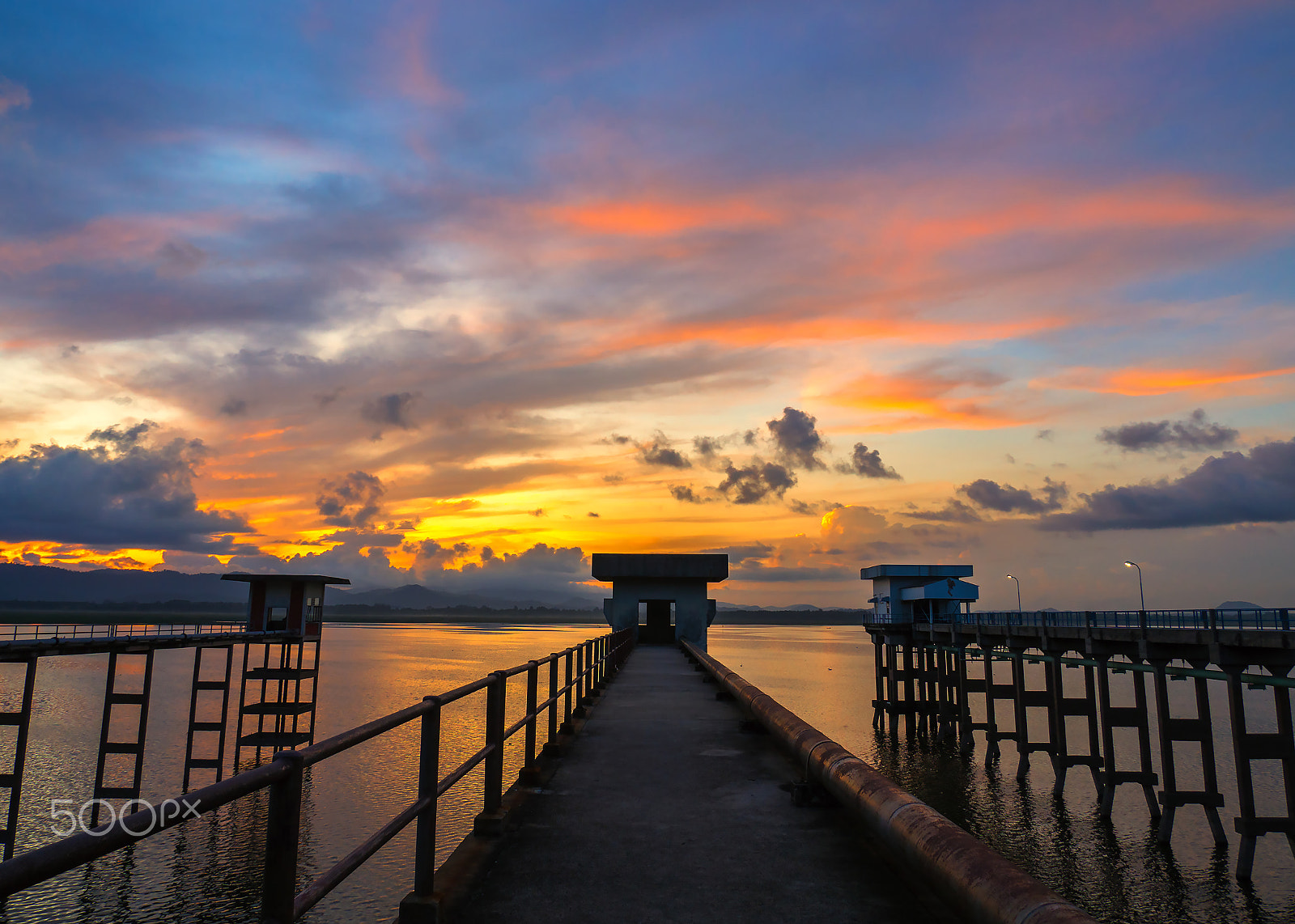 Panasonic Lumix G X Vario 12-35mm F2.8 ASPH Power OIS sample photo. Bang phra,  thailand photography
