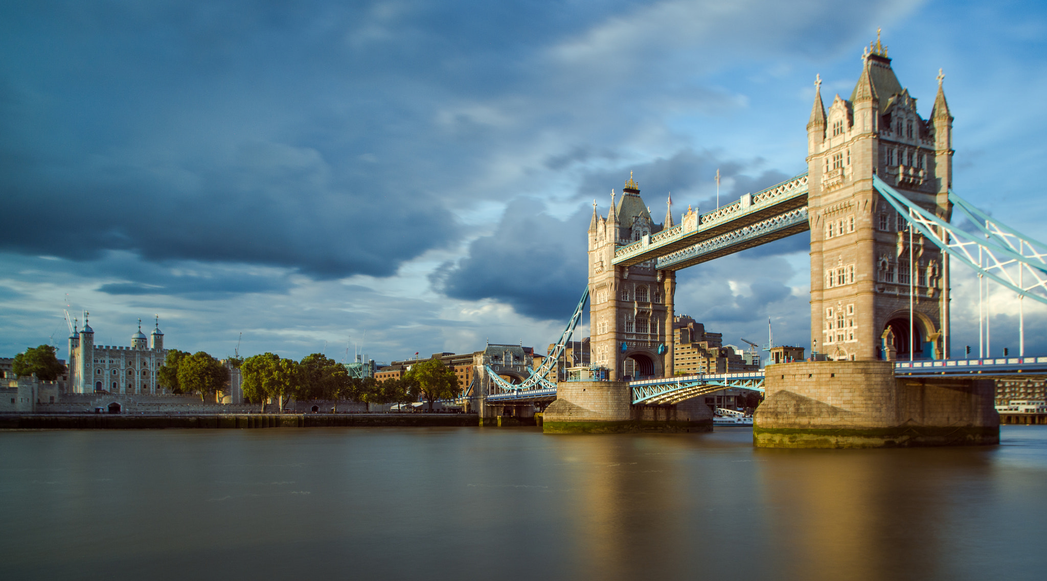 Pentax smc DA 15mm F4 ED AL Limited sample photo. Tower bridge photography