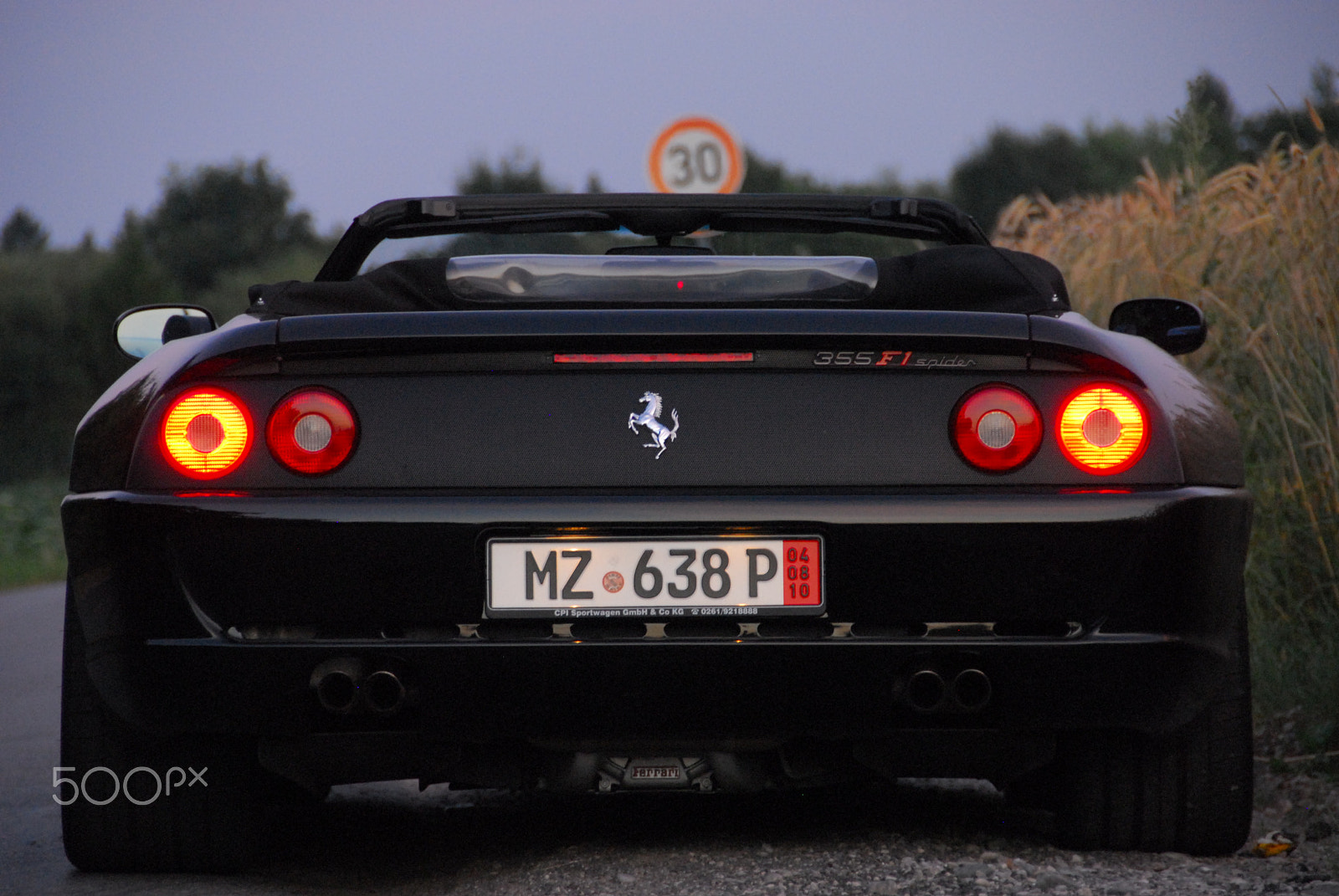 Nikon D200 sample photo. F355 spider photography