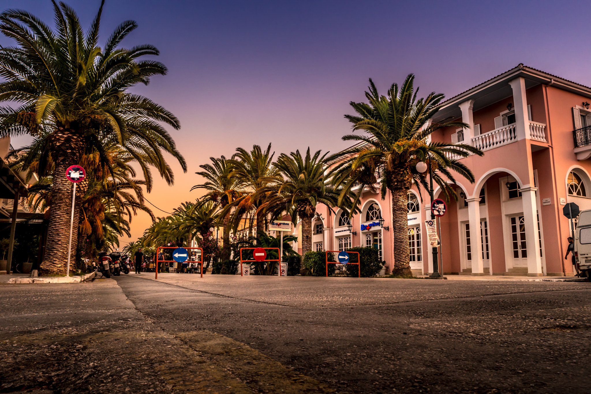 Samsung NX1 sample photo. The starting point photography