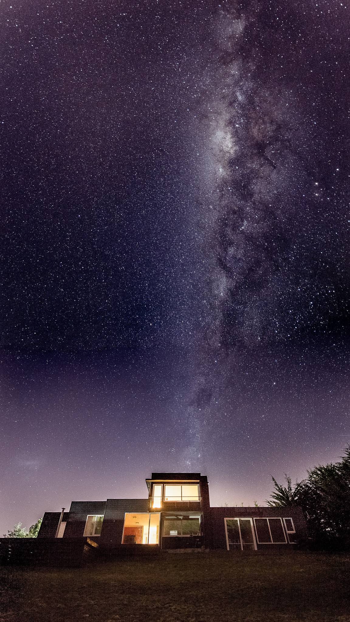 Sigma 10-20mm F3.5 EX DC HSM sample photo. Last night photography