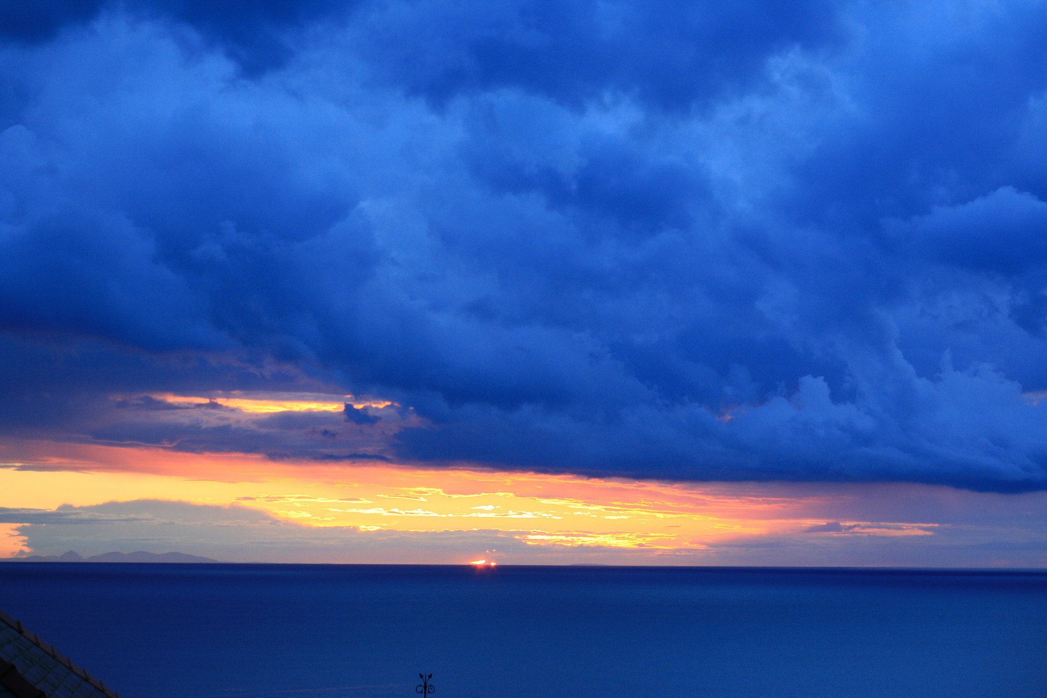 Canon EF 70-210mm f/3.5-4.5 USM sample photo. Blue sunset photography