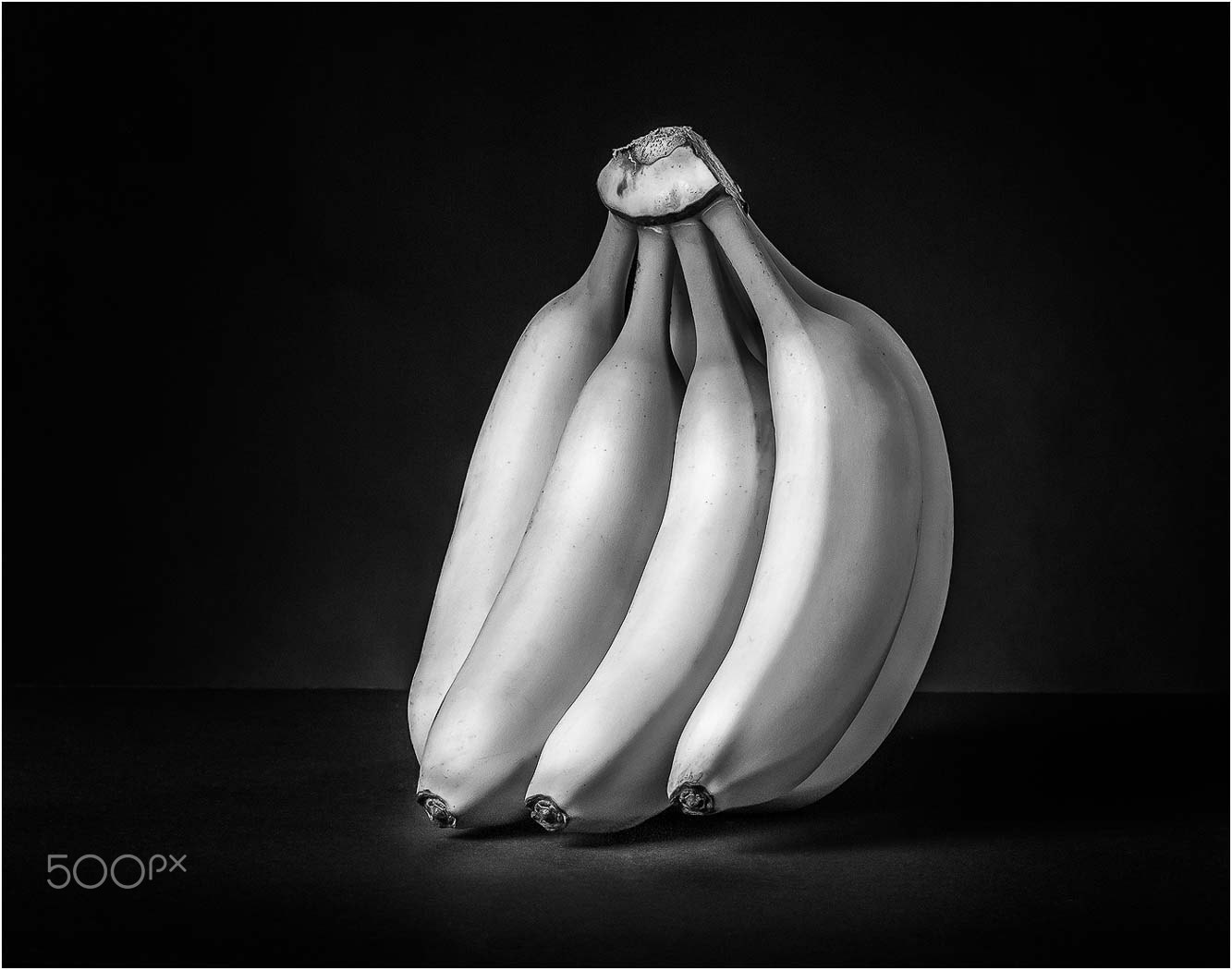 Nikon D200 + Nikon AF Micro-Nikkor 60mm F2.8D sample photo. Banana photography