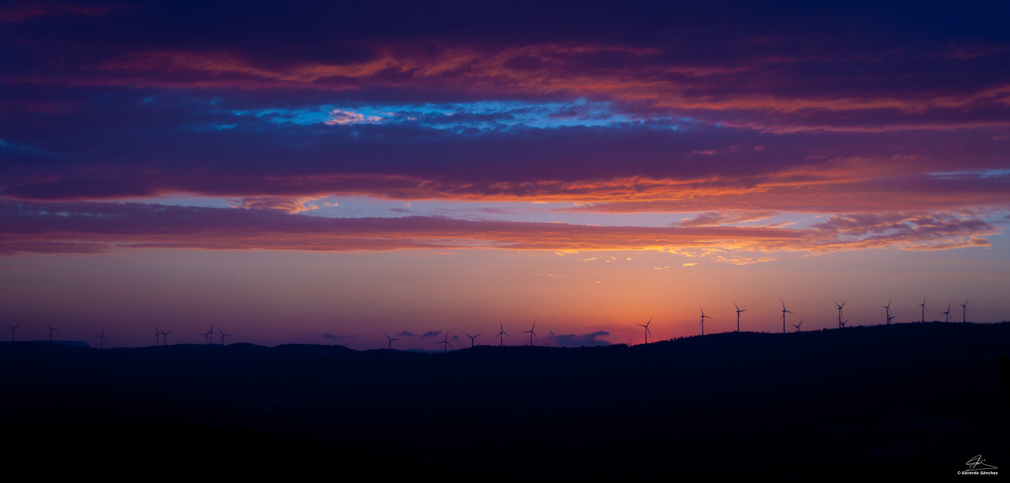 Nikon D90 + Sigma 18-200mm F3.5-6.3 DC sample photo. Sunset photography