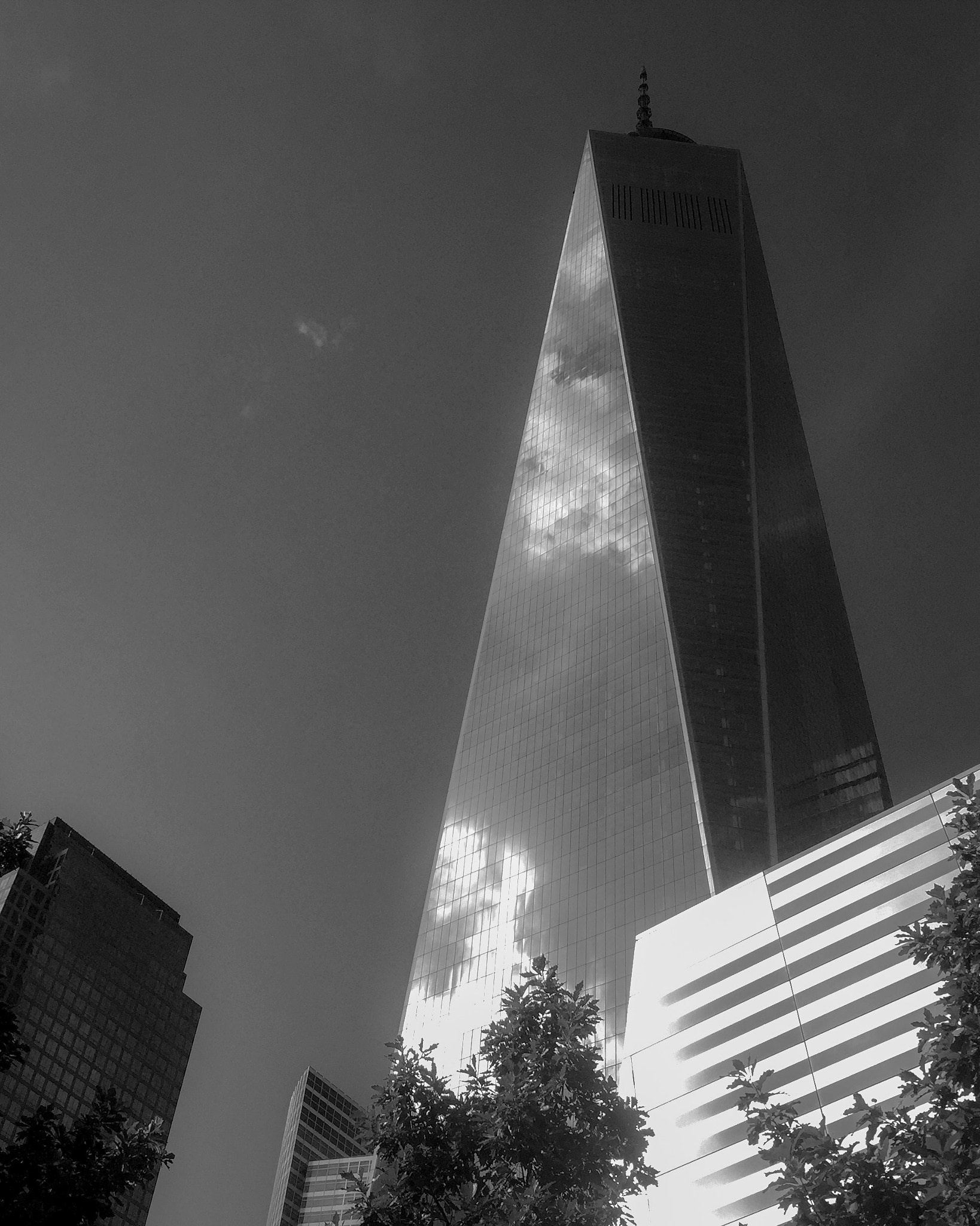 Blackie Camera sample photo. One world trade center photography