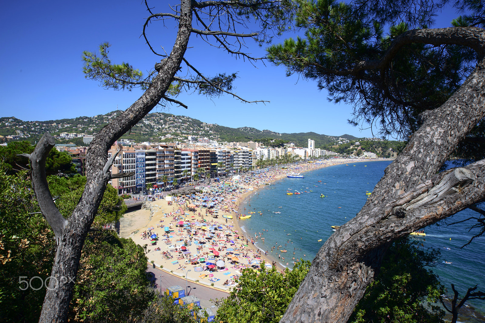 AF Zoom-Nikkor 24-120mm f/3.5-5.6D IF sample photo. Lloret , girona, costa brava , catalonia, spain photography