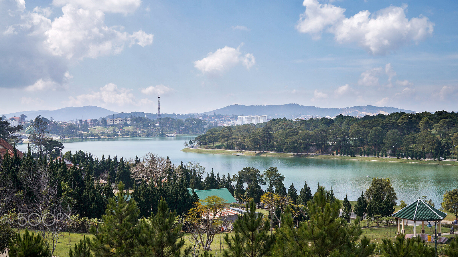 Sony Alpha NEX-5N + Sigma 30mm F2.8 EX DN sample photo. Dalat city photography