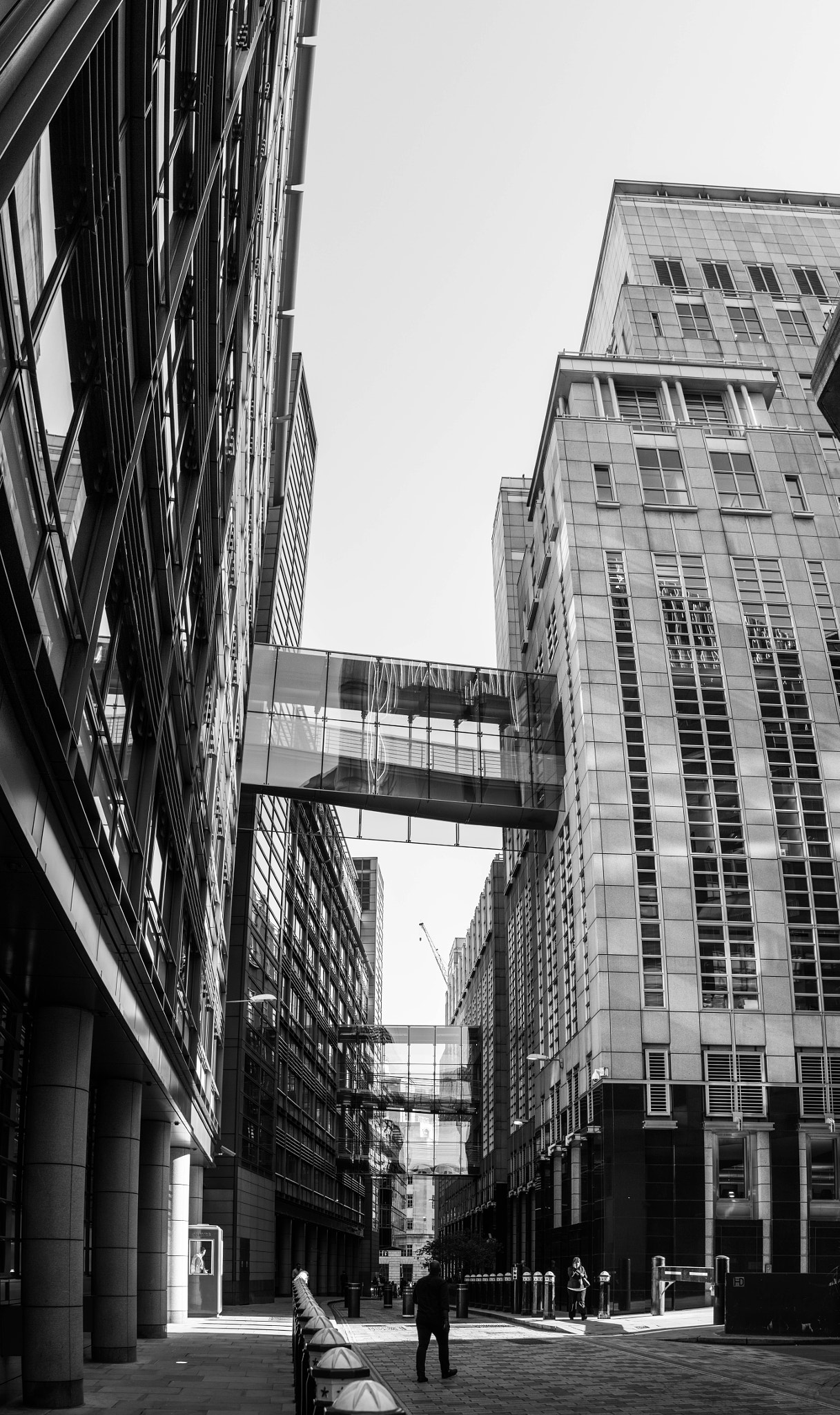 Sony FE 28mm F2 sample photo. Fleet street buildings photography