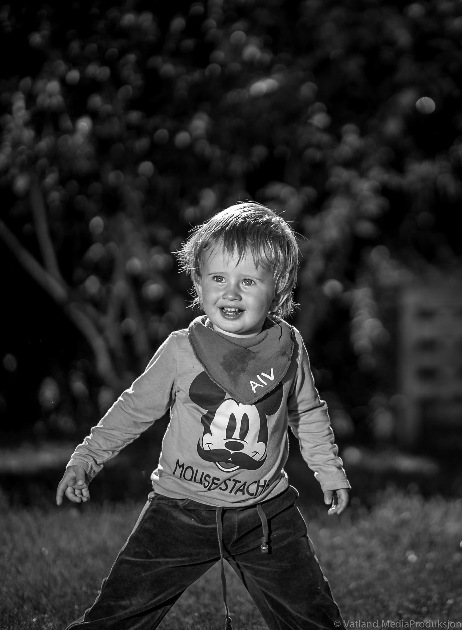 ZEISS Batis 85mm F1.8 sample photo. High speed sync test on my youngest son. photography