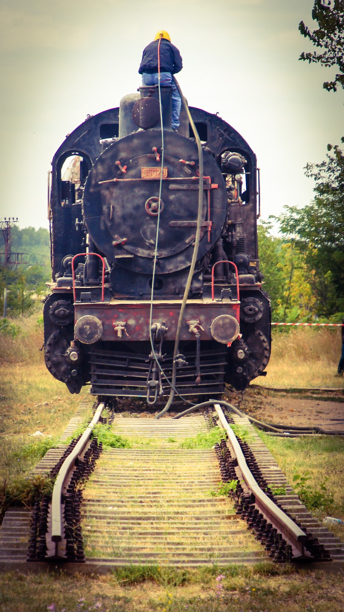 Sony Alpha NEX-C3 sample photo. Out of way photography
