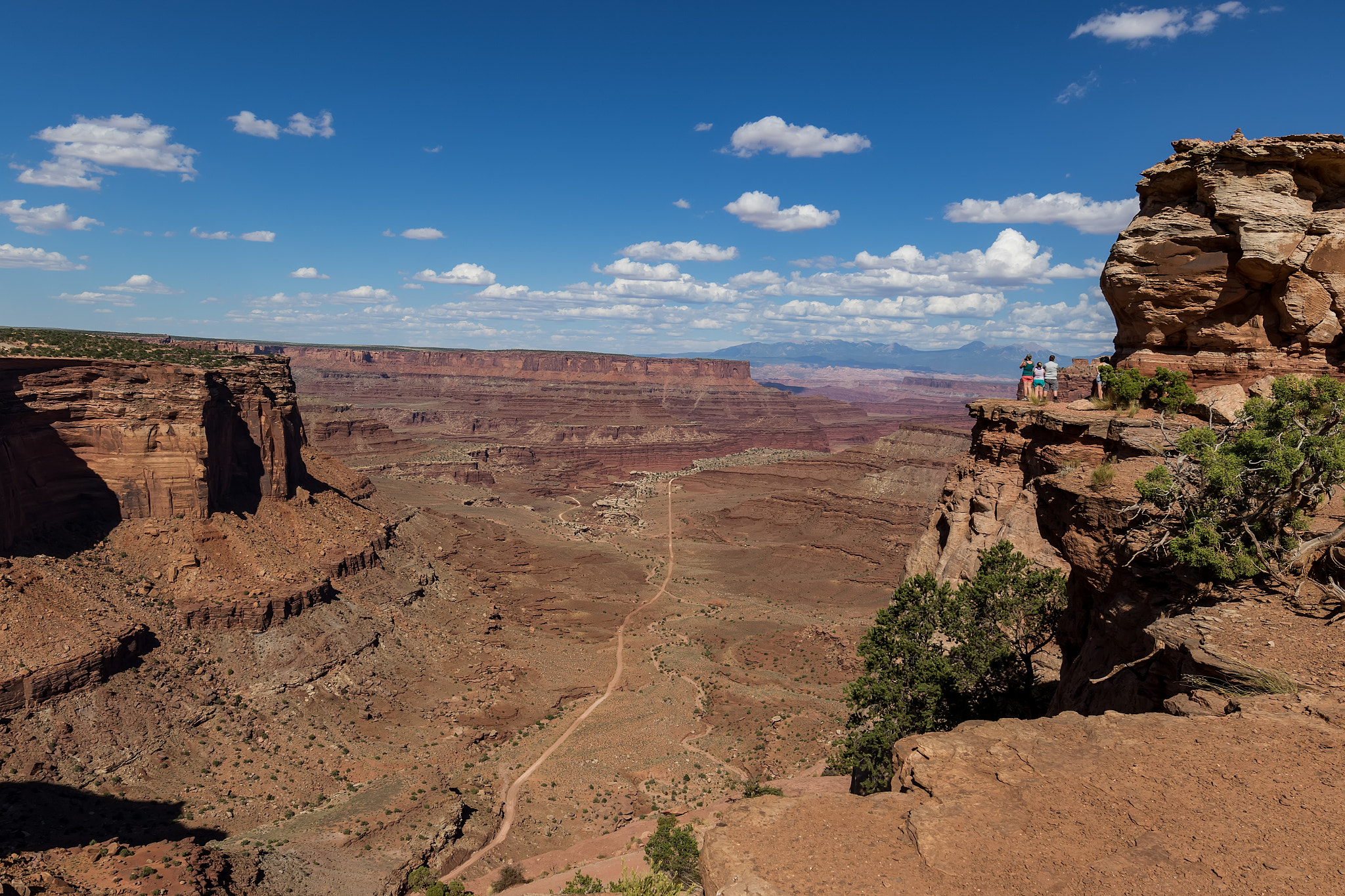 Canon EF 300mm f/2.8L sample photo. Shafer canyon overlook photography