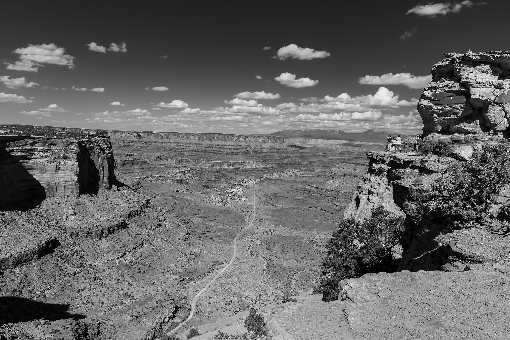 Canon EF 300mm f/2.8L sample photo. Shafer canyon b&w photography
