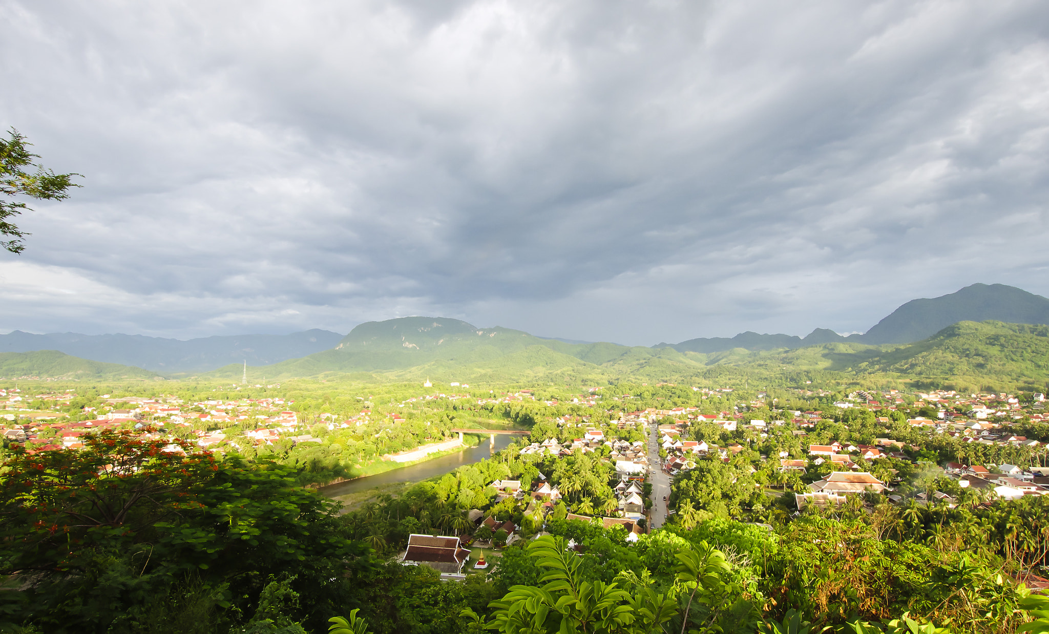 Pentax K-5 IIs sample photo. Luang prabang.. photography