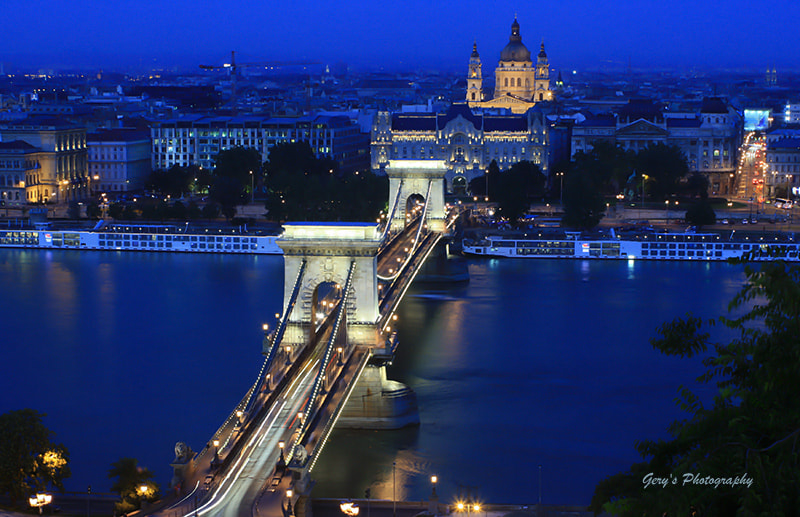 Canon EF 28-80mm f/3.5-5.6 sample photo. Chain bridge with the st.stephens basilica behind photography