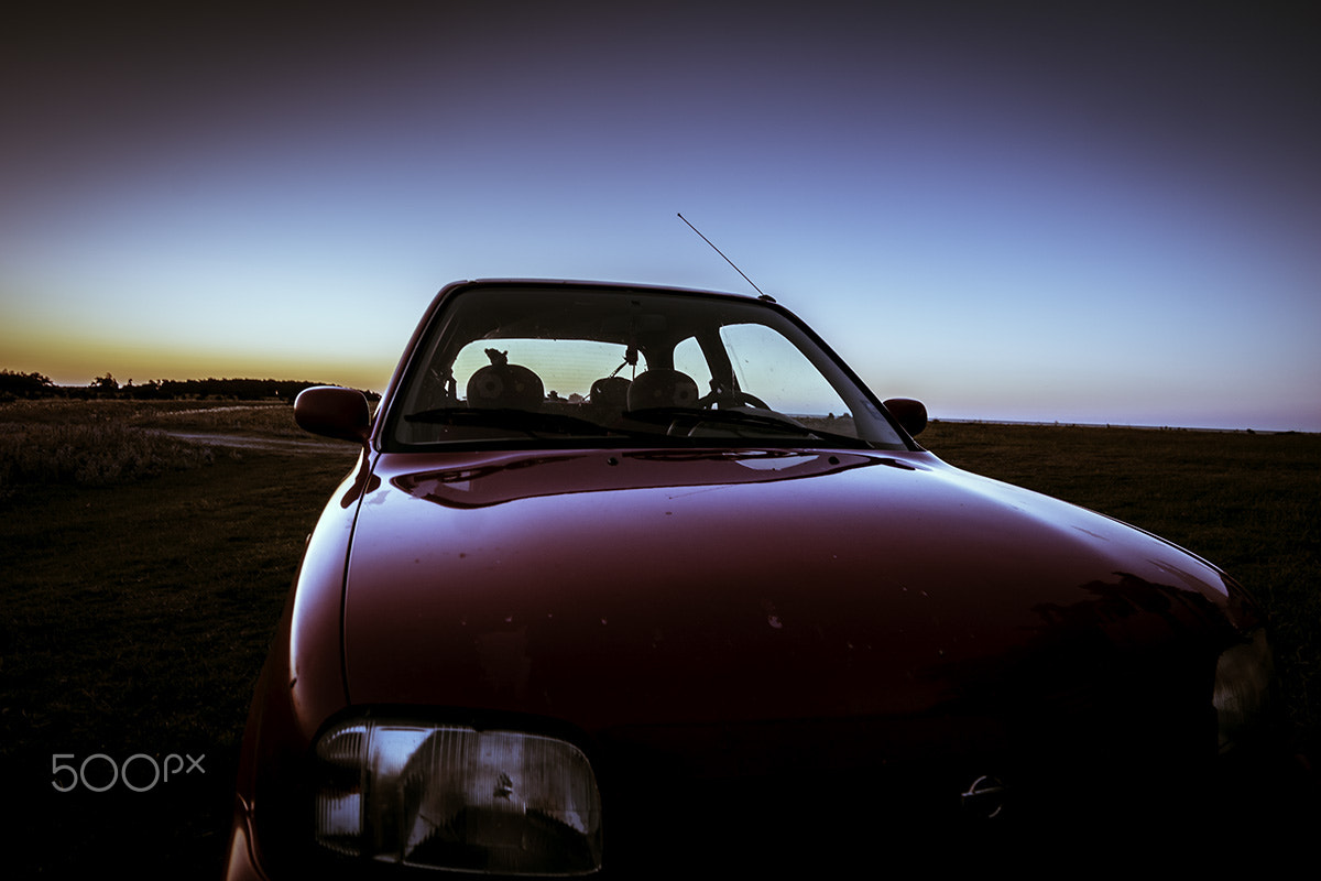 Sony ILCA-77M2 sample photo. The car at dawn photography