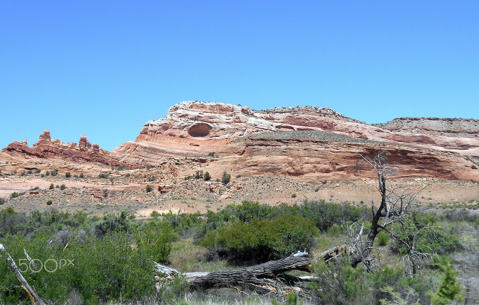 Nikon COOLPIX L30 sample photo. Clear day in moab photography