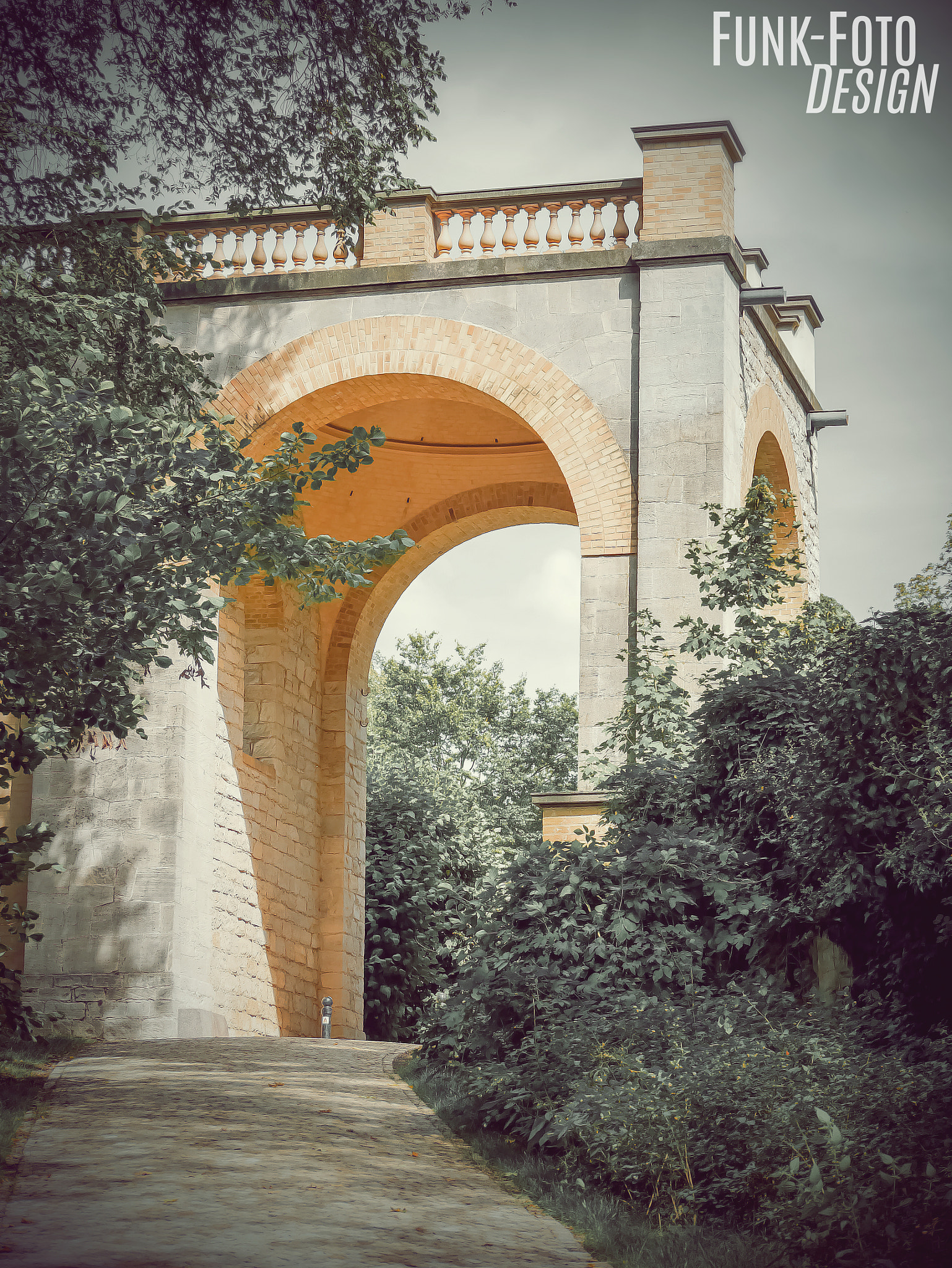 Panasonic DMC-G70 sample photo. Belvedere - pfingstberg, potsdam. photography