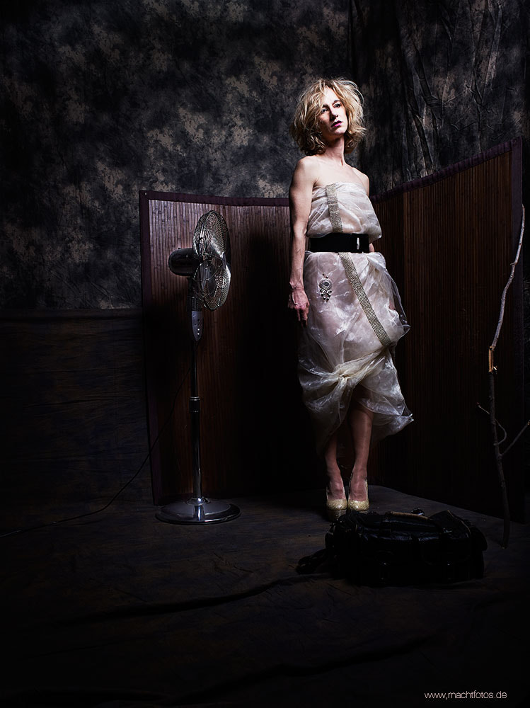Phase One P40+ sample photo. Surreal photography