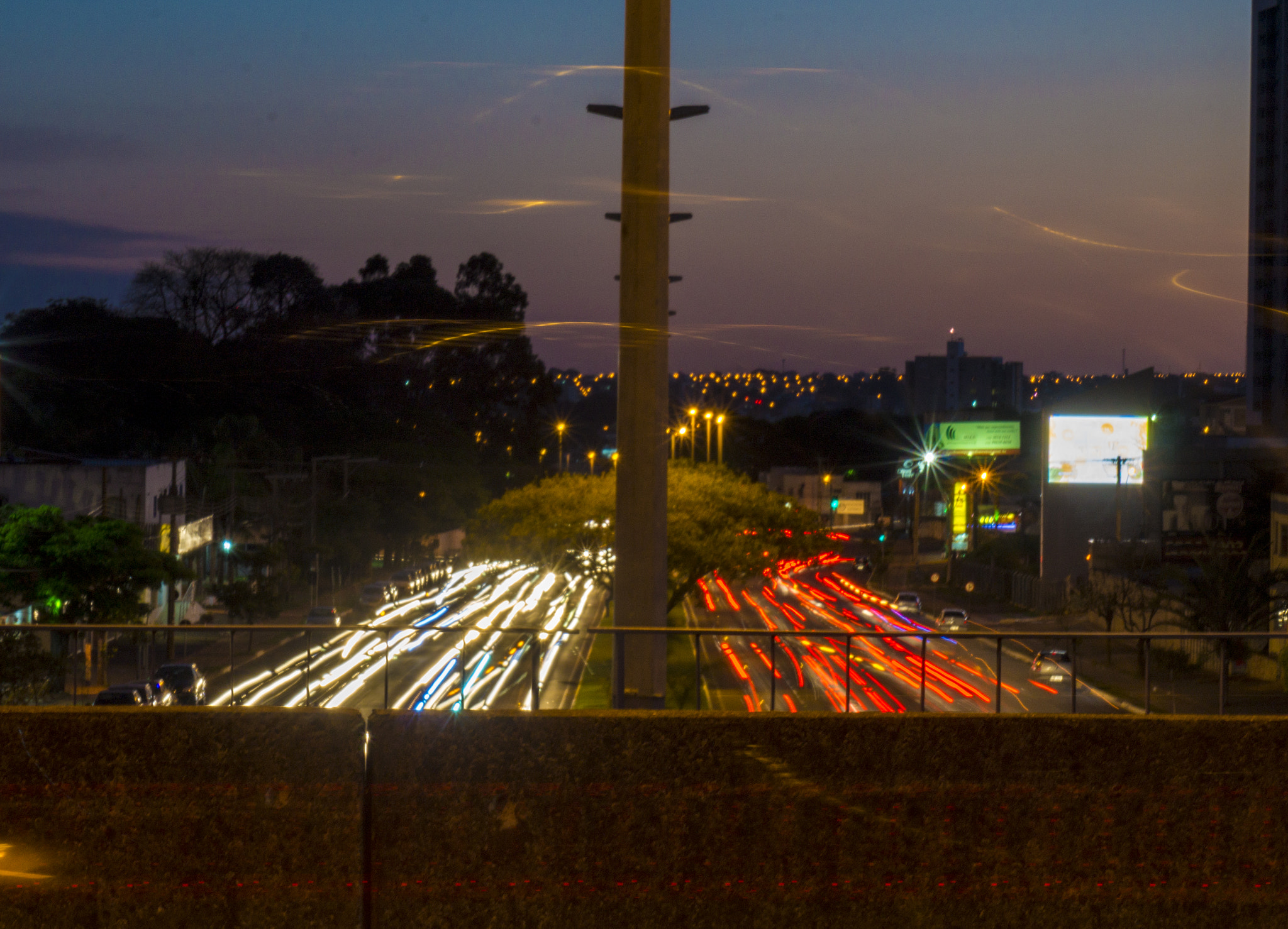 Sony Alpha a3500 sample photo. Blurred traffic lights photography