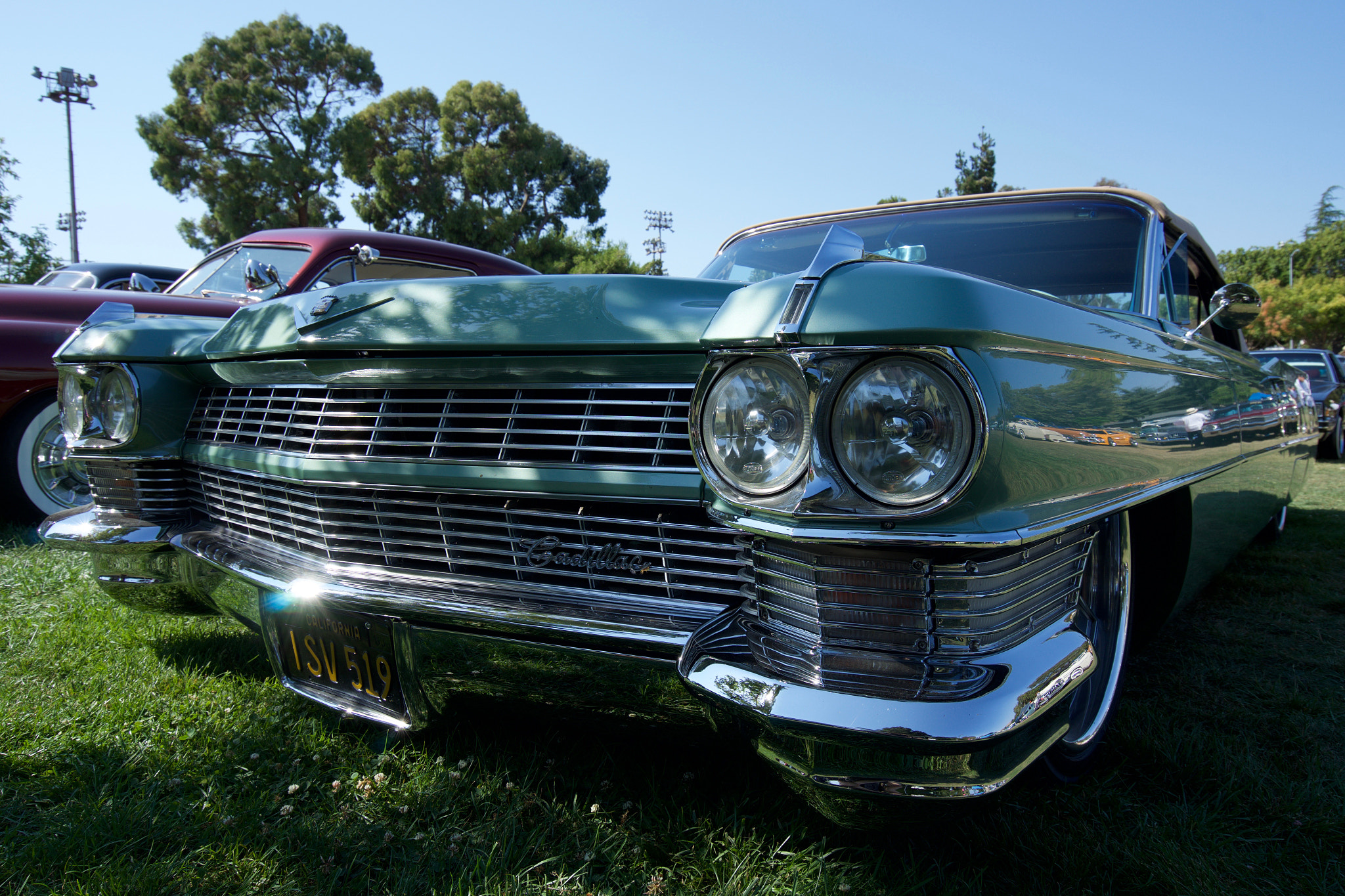 Sony a7 + Sony Vario-Tessar T* FE 16-35mm F4 ZA OSS sample photo. Cadillac lowrider photography