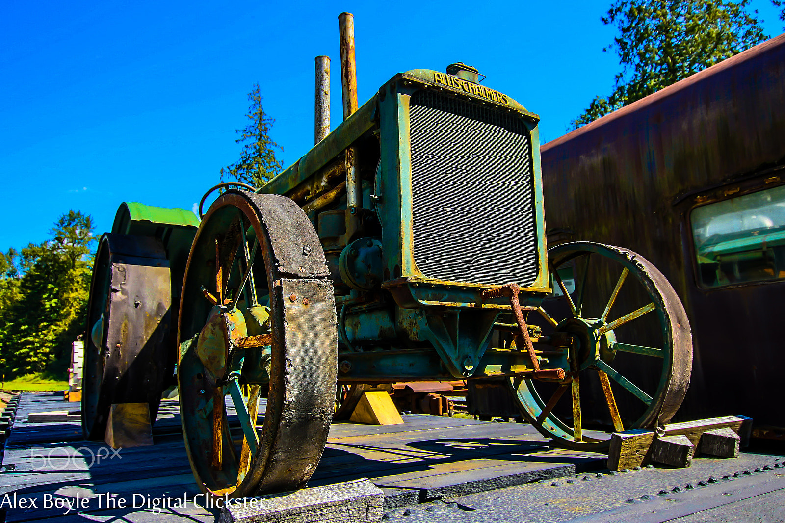 Sigma 10-20mm F3.5 EX DC HSM sample photo. Old tractor photography