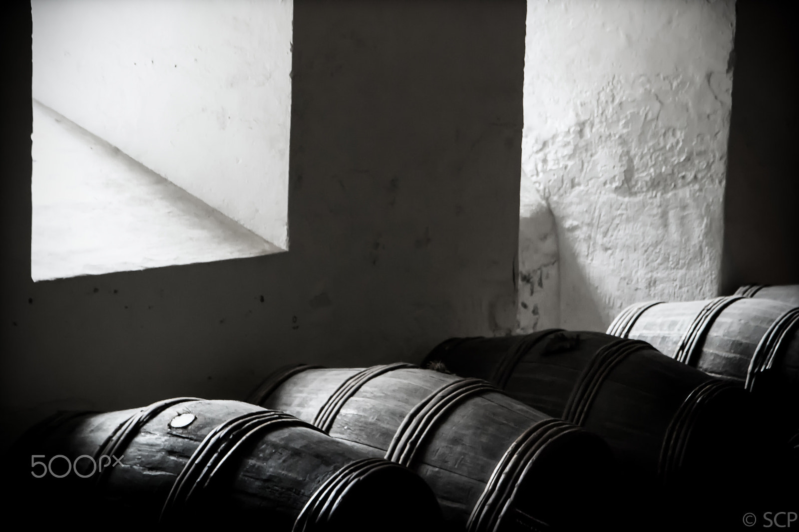 Sigma 17-70mm F2.8-4 DC Macro OS HSM | C sample photo. The wine cellar of henry viii photography
