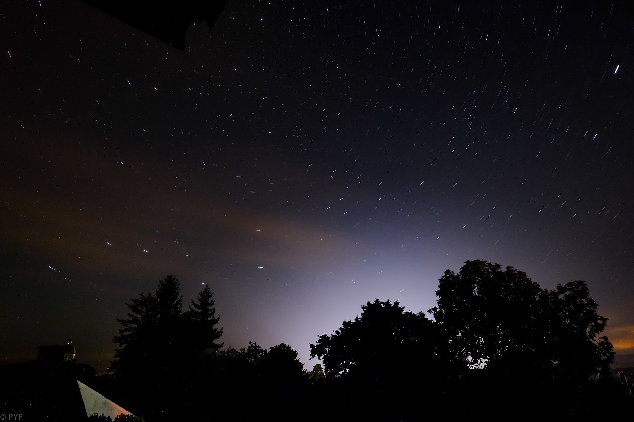 Fujifilm X-M1 + Fujifilm XF 14mm F2.8 R sample photo. Round dance photography