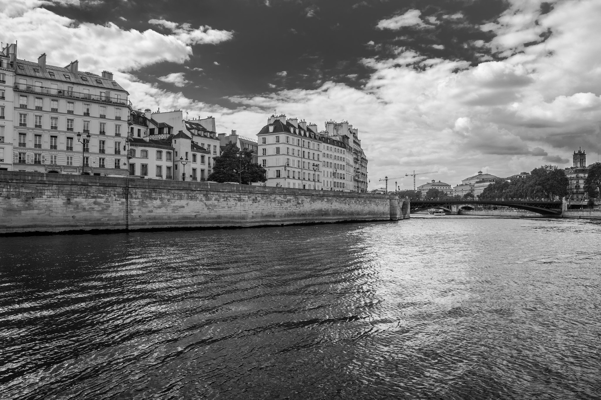 Canon EF-S 18-55mm F3.5-5.6 II sample photo. Seine photography