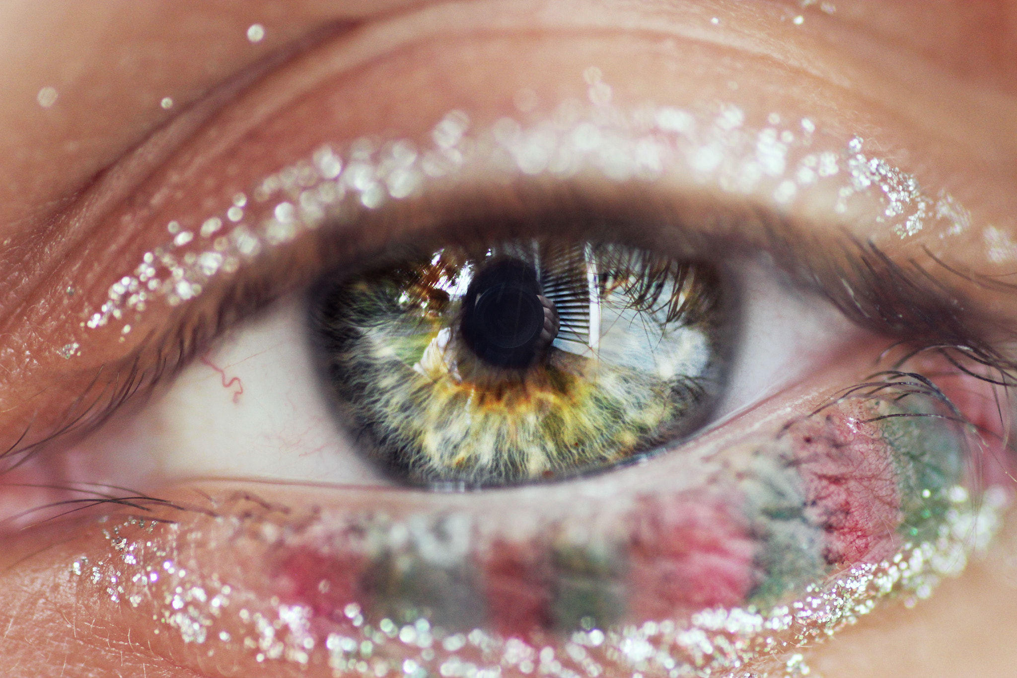 Tamron SP AF 90mm F2.8 Di Macro sample photo. Self portrait through my boyfriend's eyes photography