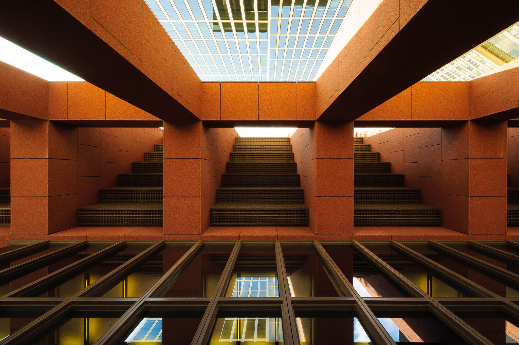 Nikon D5000 sample photo. Looking up in a building @ frankfurt photography