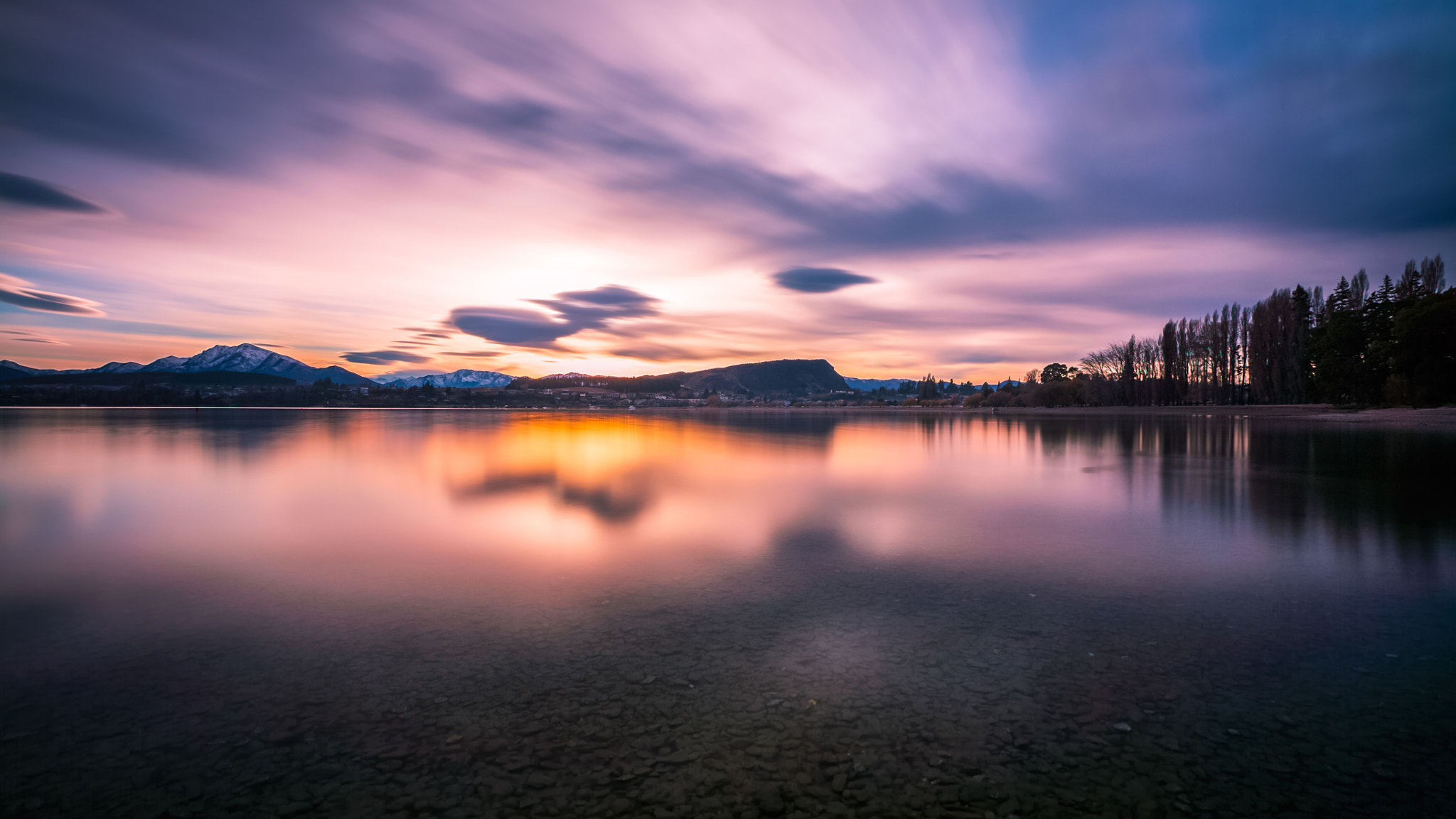 Canon EF 16-35mm F2.8L II USM sample photo. Wanaka morning photography