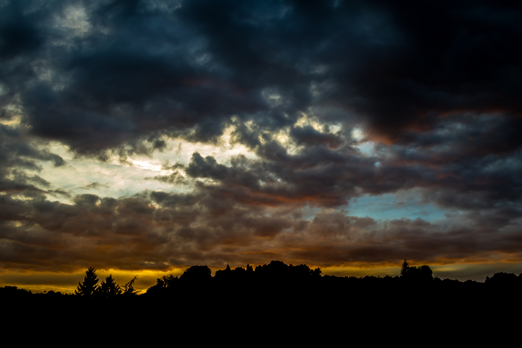 Canon EF 24-85mm F3.5-4.5 USM sample photo. Sunset in vinay (france) photography