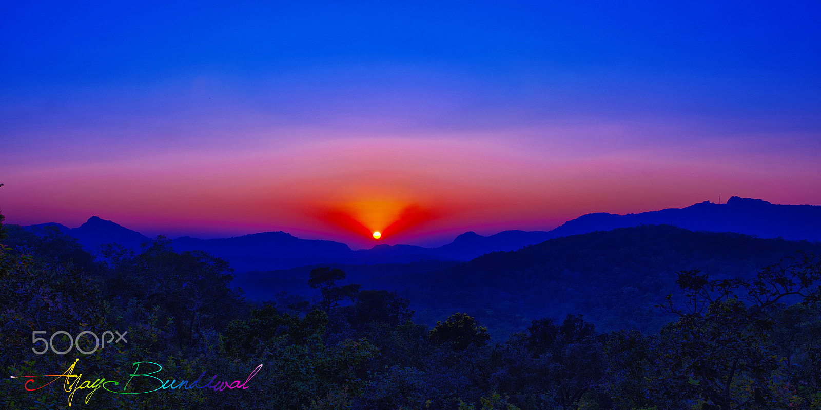 Nikon D700 + Nikon AF-S Nikkor 28mm F1.8G sample photo. Sunset photography