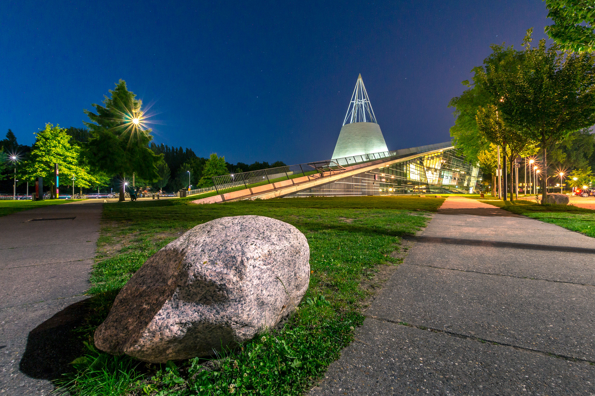 Sony SLT-A58 + Sigma 10-20mm F3.5 EX DC HSM sample photo. Library of the tu delft photography
