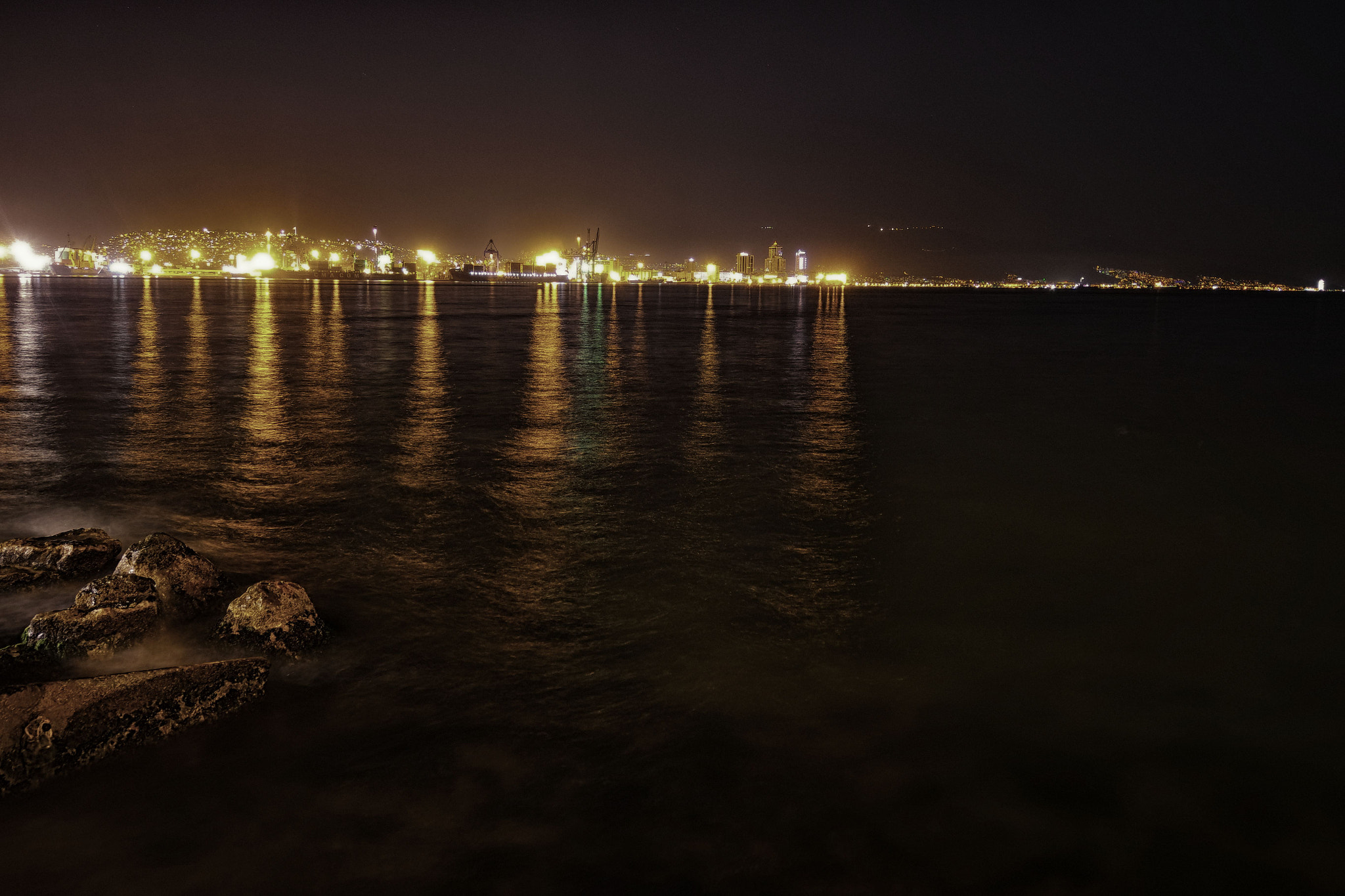 Samsung NX mini sample photo. Night, sea and lights photography