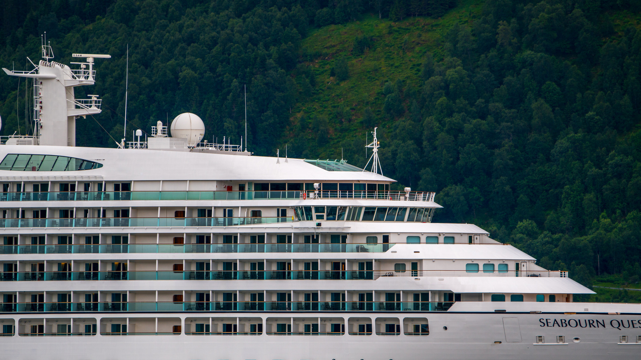 Sony a7R II + Sony 70-400mm F4-5.6 G SSM sample photo. Norway photography