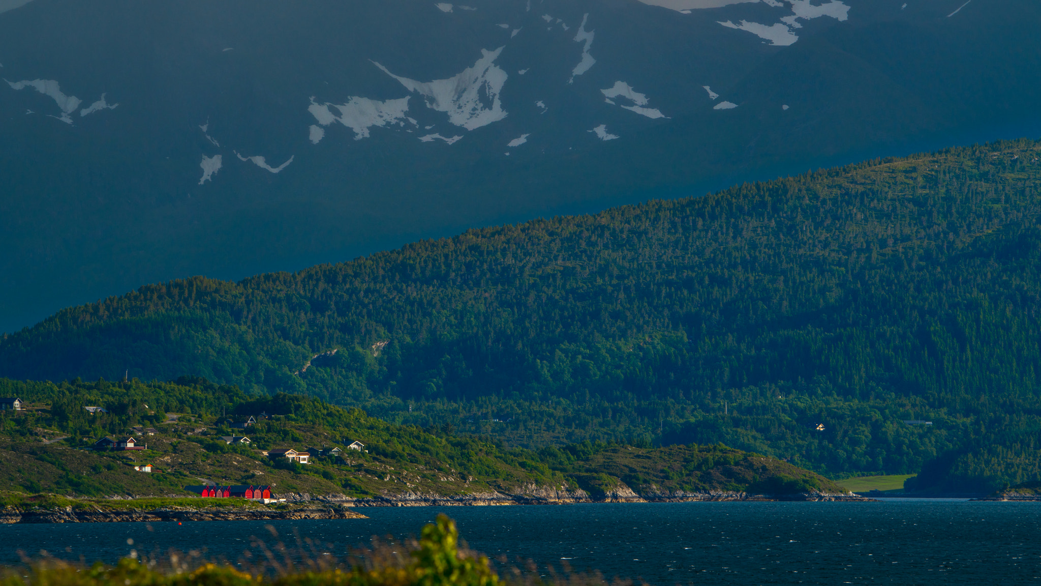 Sony a7R II + Sony 70-400mm F4-5.6 G SSM sample photo. Norway photography