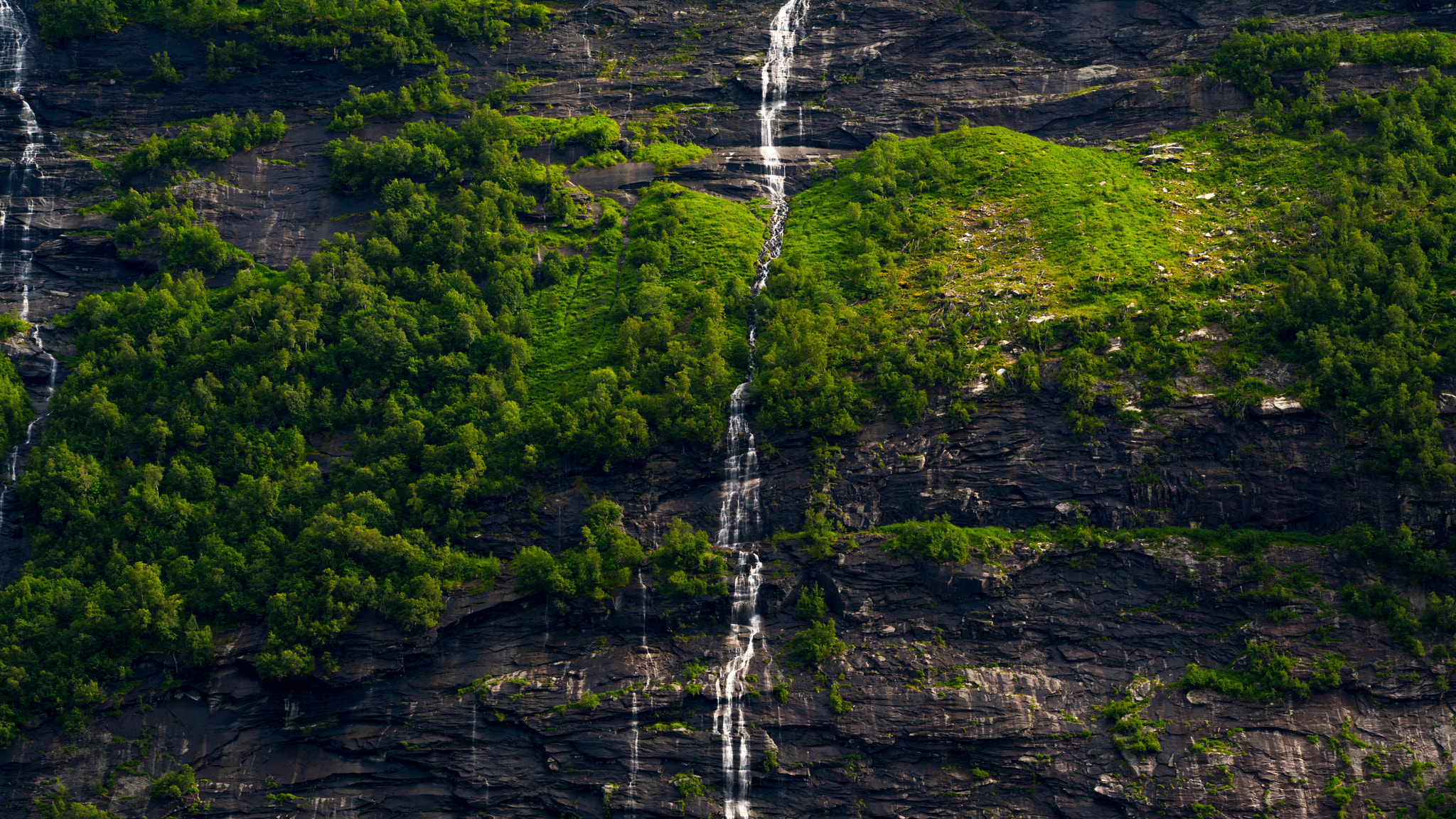 Sony Sonnar T* 135mm F1.8 ZA sample photo. Norway photography