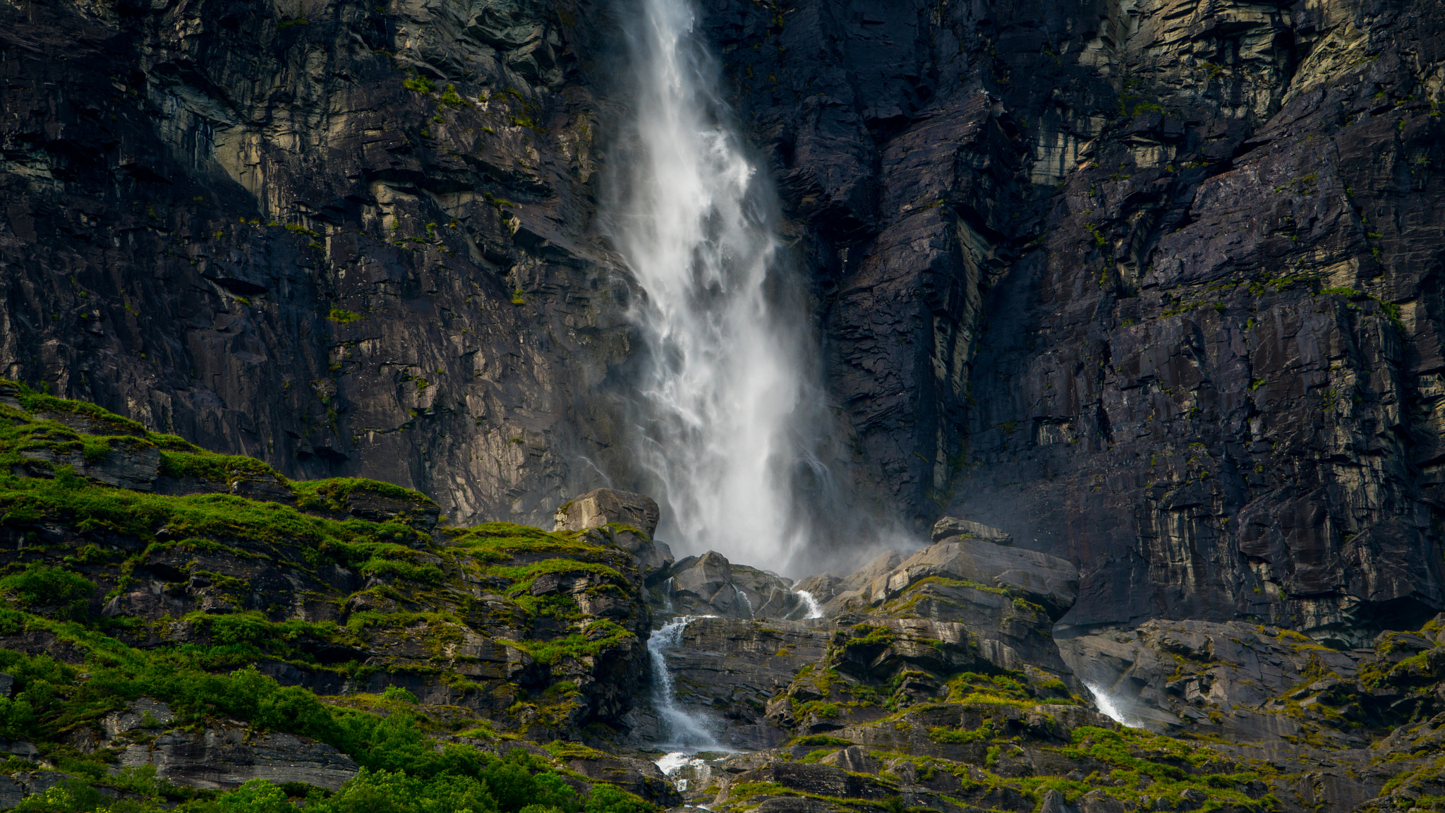 Sony a7R II + Sony 70-400mm F4-5.6 G SSM sample photo. Norway photography
