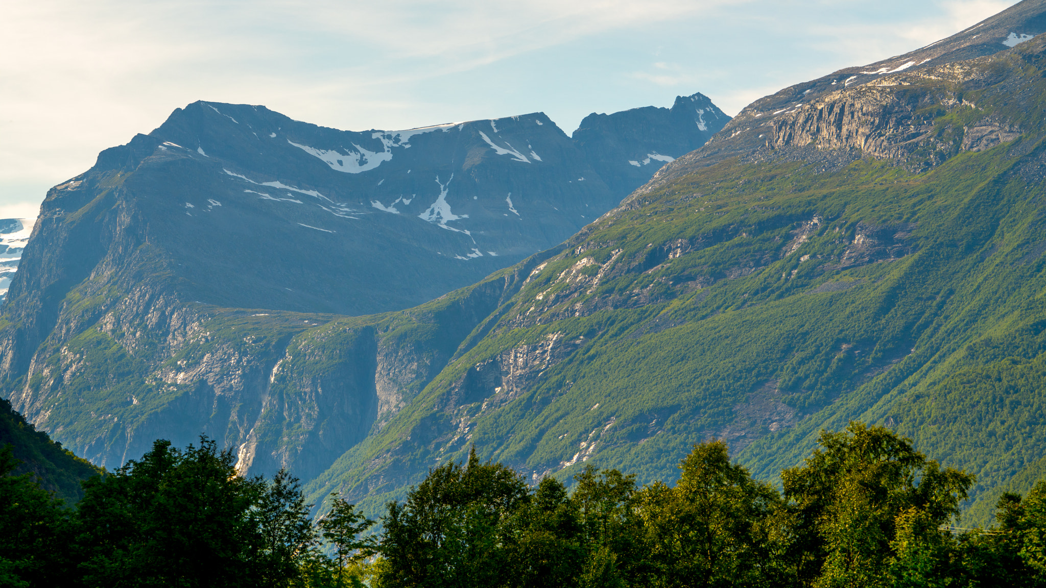 Sony a7R II + Sony 70-400mm F4-5.6 G SSM sample photo. Norway photography