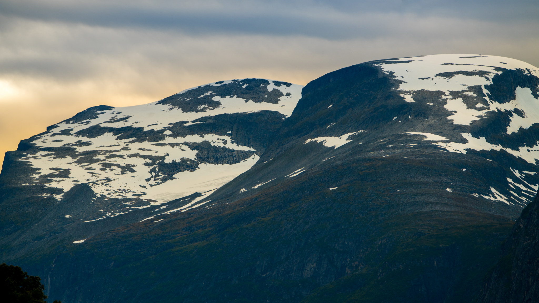 Sony a7R II + Sony 70-400mm F4-5.6 G SSM sample photo. Norway photography