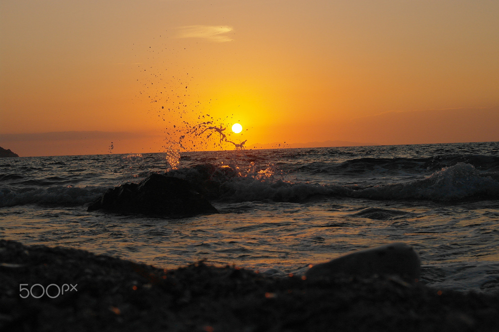 Samsung NX100 sample photo. Sunset photography