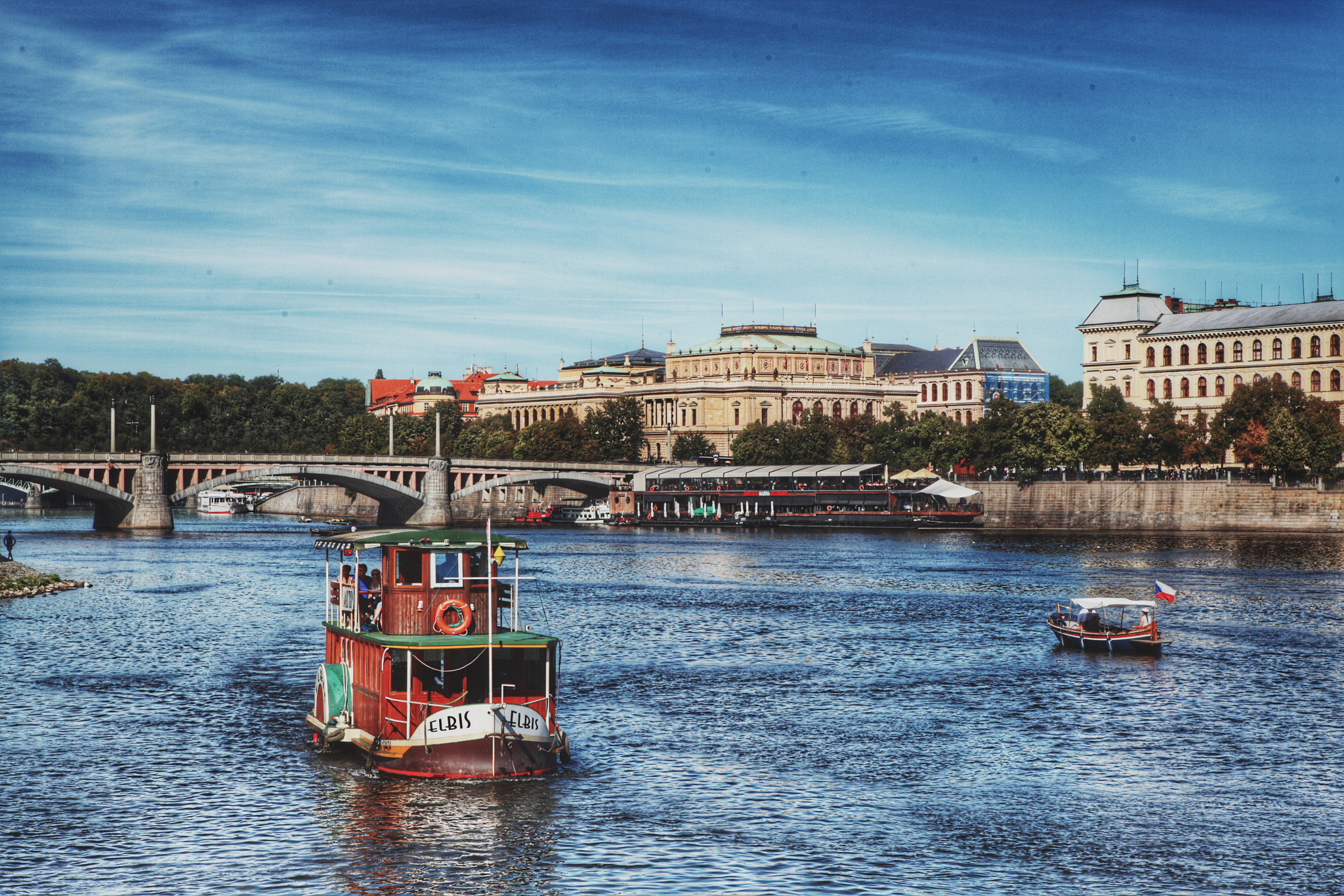 Canon EF 24-70mm F2.8L USM sample photo. Praha photography
