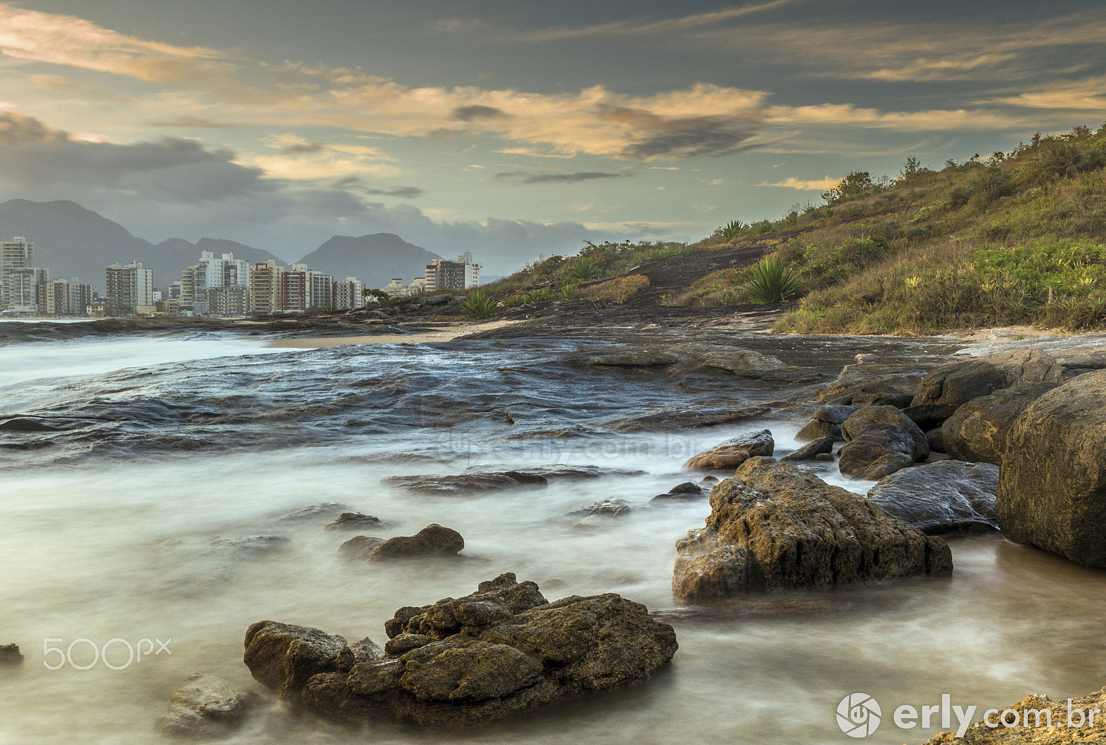 Samsung NX1000 + Samsung NX 20-50mm F3.5-5.6 ED sample photo. Praia do morro - guarapari/es photography